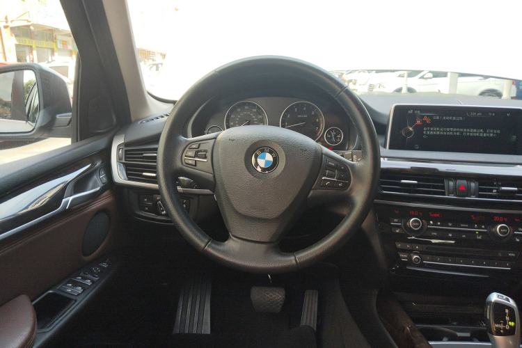Used BMW X5 2014 xDrive35i Gasoline 5-seater U.S. specification
