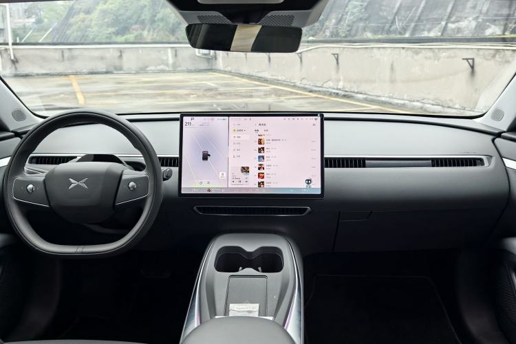 Used XPeng MONA M03 2024 620 with Ultra-Long Range
