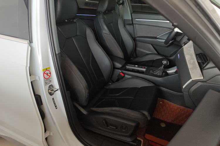 Used Audi Q3 2024 35 TFSI Ambition Dynamic Edition
