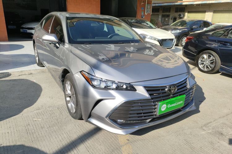 Used Toyota Avalon 2019 2.5L Ambition Version China VI Standard

