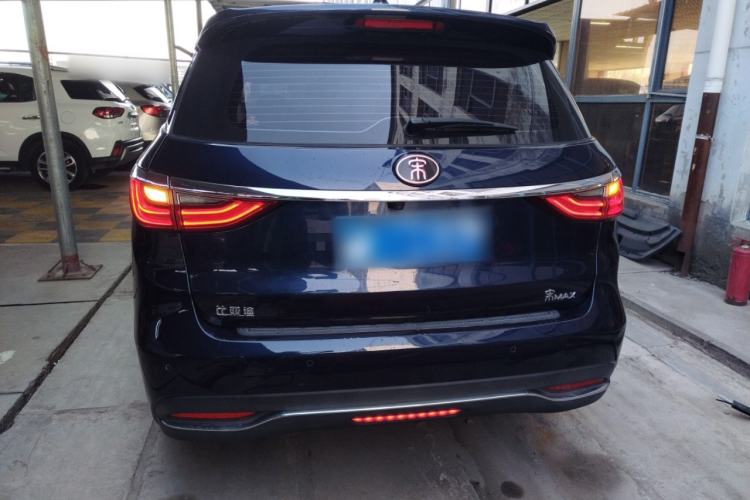 Used BYD Song MAX 2017 1.5T Automatic Smart Connect Prestige 7-Seater