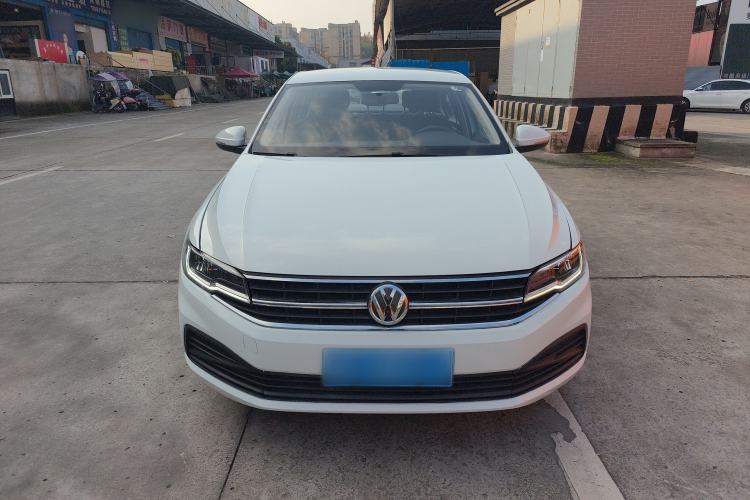 Used Volkswagen Bora 2021 1.5L Automatic Fashionable Smart Connectivity Version
