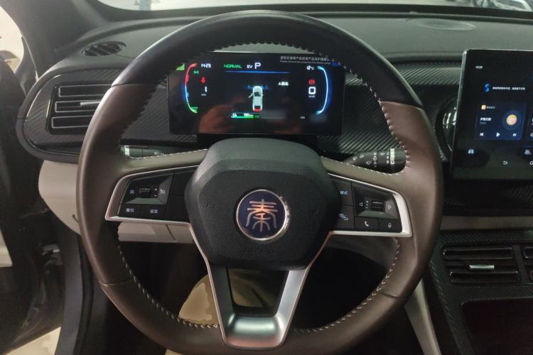 Used BYD Qin PLUS 2024 HONOR Edition DM-i 55KM Leading Model
