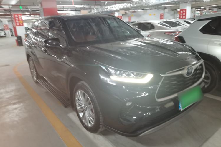 Used Toyota Highlander 2022 Dual-Engine 2.5L Four-Wheel Drive Prestige Version 7 Seats