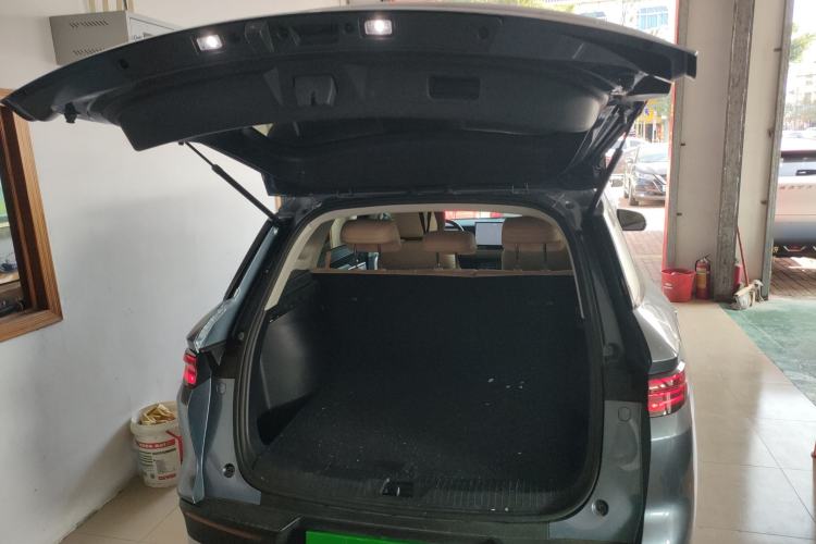 Used BYD Song Pro New Energy 2024 HONOR Edition DM-i 71KM Beyond Model
