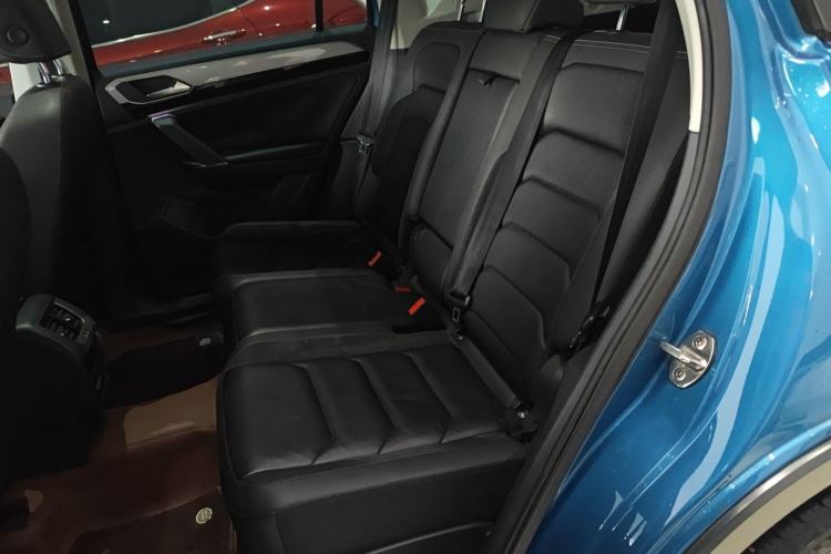 Used Volkswagen Tayron 2019 330TSI Two-Wheel Drive Luxury Model China VI Standard
