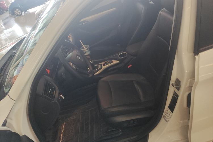 Used BMW X1 2014 sDrive18i Fashion Model
