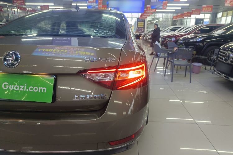 Used Skoda Superb 2018 TSI280 DSG Comfort Edition China VI Standard