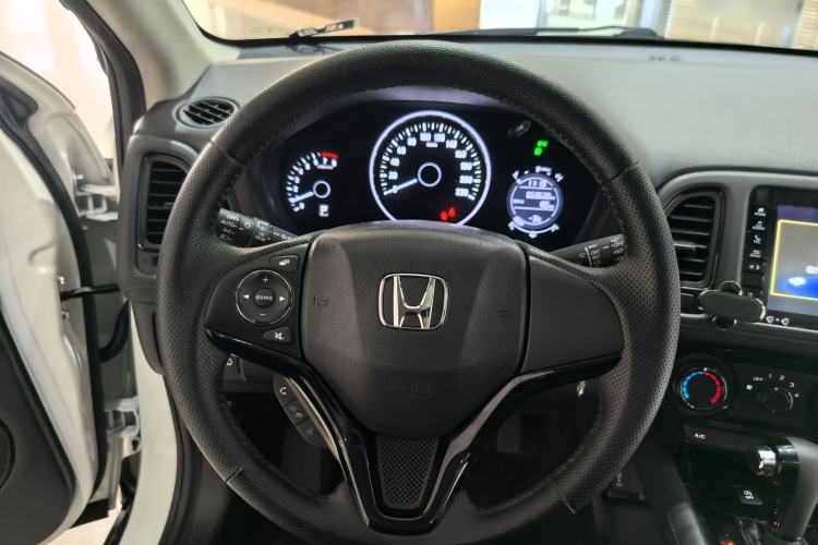 Used Honda Vezel 2020 1.5L CVT Pioneer Edition
