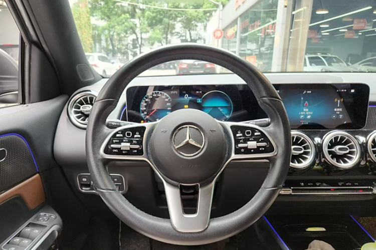 Used Mercedes-Benz GLB 2020 Facelift GLB 200 Fashion Edition
