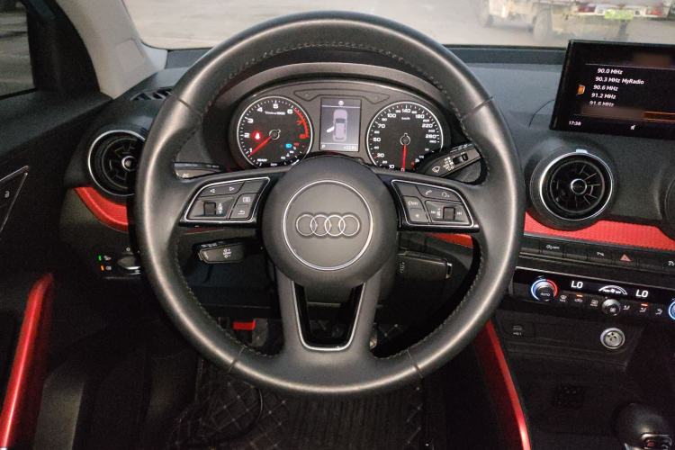 Used Audi Q2L 2018 35 TFSI Fashion Dynamic Version China V Emission Standard
