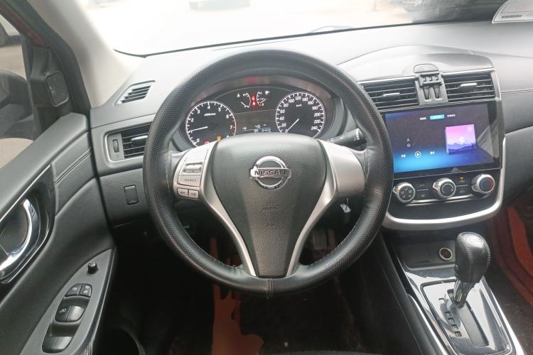 Used Nissan Tiida 2021 1.6L CVT Cool Edition
