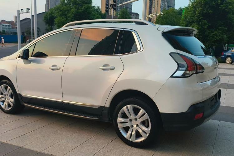 Used Peugeot 3008 2016 2.0L Automatic Standard Edition
