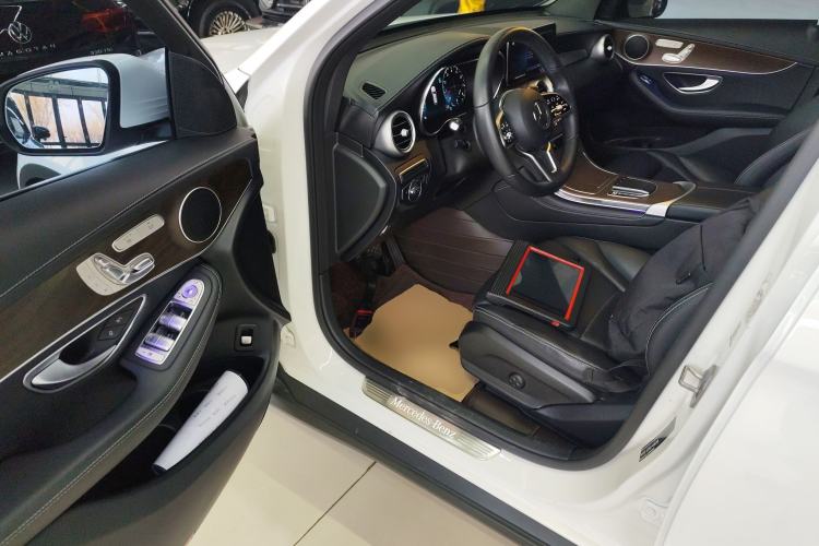 Used Mercedes-Benz GLC 2022 GLC 260 L 4MATIC Luxury Model
