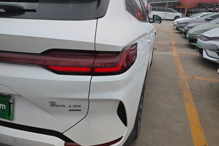 Used BYD Song PLUS New Energy 2025 EV Intelligent Driving Version 520km Premium Model