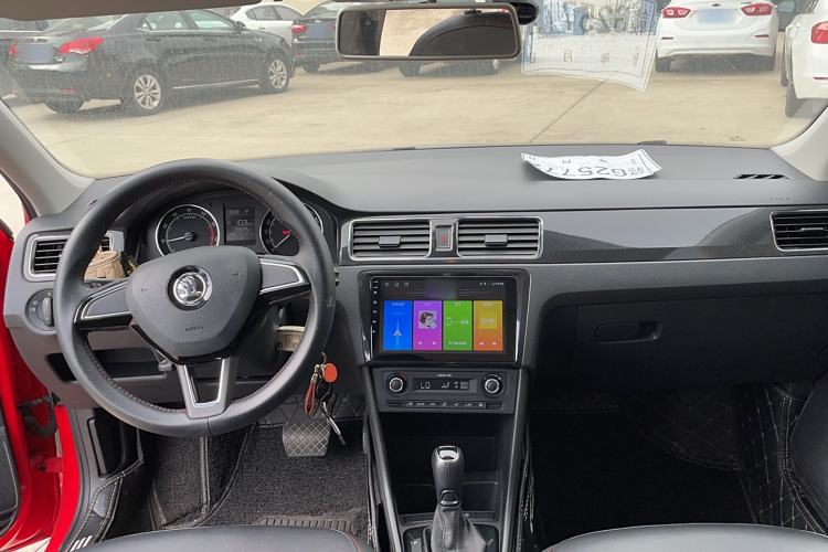 Used Skoda Rapid Spaceback 2016 1.6L Automatic Smart Drive Edition
