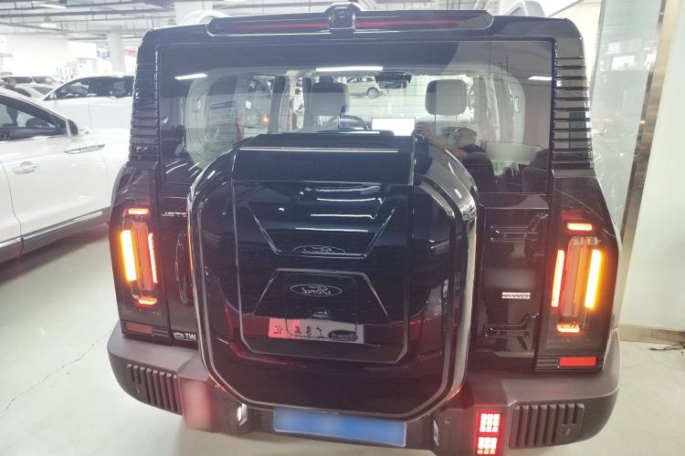 Used Jetour Traveler 2023 2.0T All-Wheel-Drive CrossPRO
