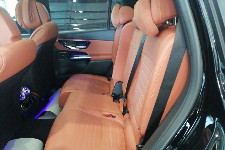 Used Mercedes-Benz GLC 2023 GLC 300 L 4MATIC Dynamic 7-Seater
