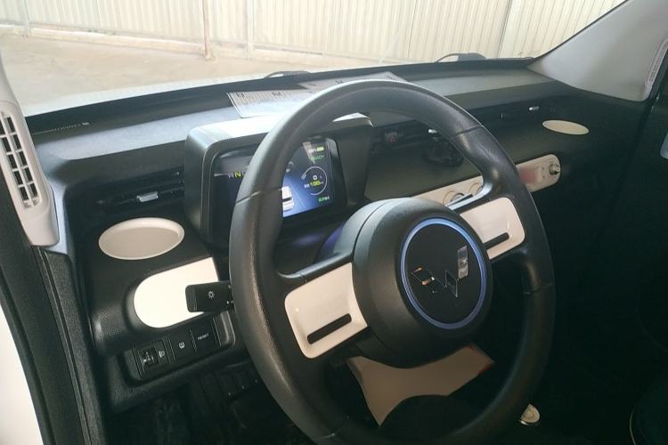 Used Wuling Hongguang MINIEV 2022 GAMEBOY 200km Gaming Edition with Lithium Iron Phosphate
