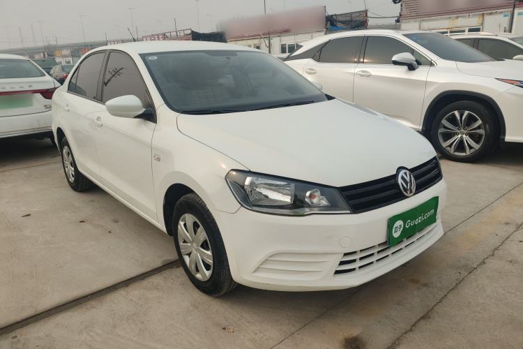Used Volkswagen Jetta 2015 Value Edition 1.6L Manual Fashionable Style