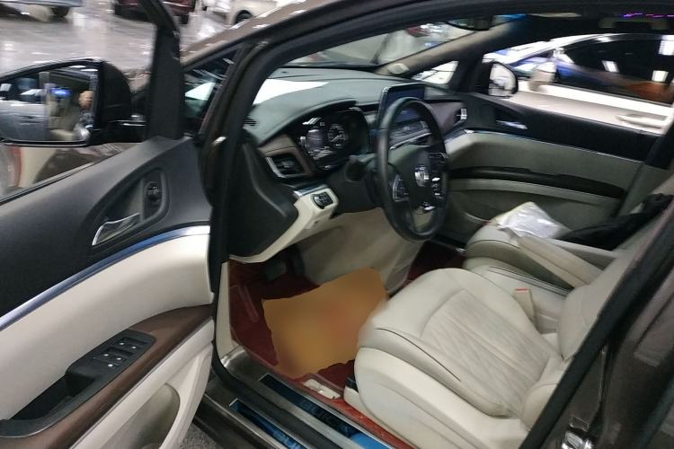 Used Buick GL8 2022 Land Business Class 652T Luxury Model
