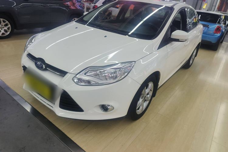 Used Ford Focus 2012 Sedan 1.6L Automatic Fashion Edition
