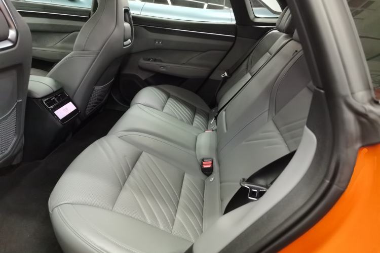 Used Zeekr 001 2024 WE Edition 100 kWh Rear-Drive
