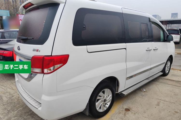 Used  M4 2016 2.0L Manual Luxury Smart Version