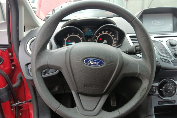Used Ford Fiesta 2013 Hatchback 1.5L Manual Fashion Edition
