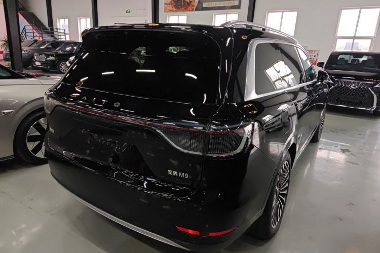 Used Hima AITO M9 2024 Range-Extended Ultra Version 42 kWh 6-Seater Model
