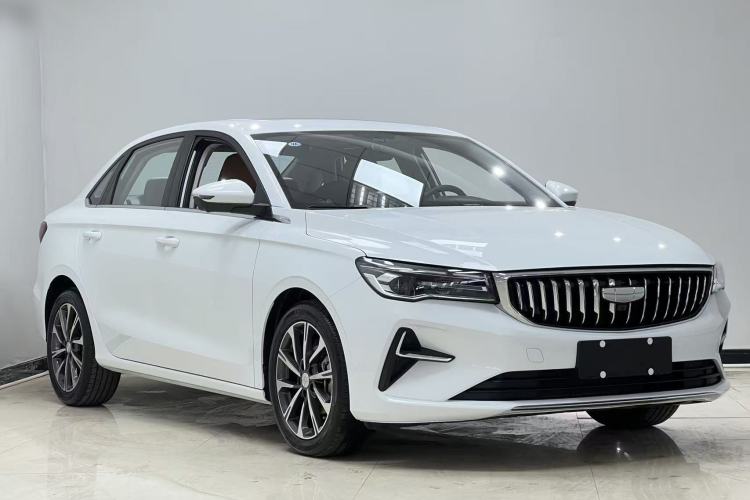 Used Geely Auto Emgrand 2025 4th Generation 1.5L CVT Flagship Version
