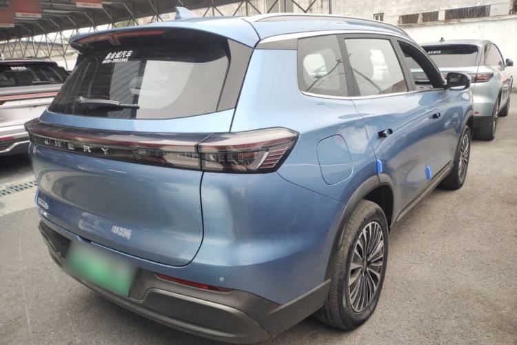 Used Chery Tiggo 8 PLUS C-DM 2025 1.5T 116 km Prestige Version 5 Seats
