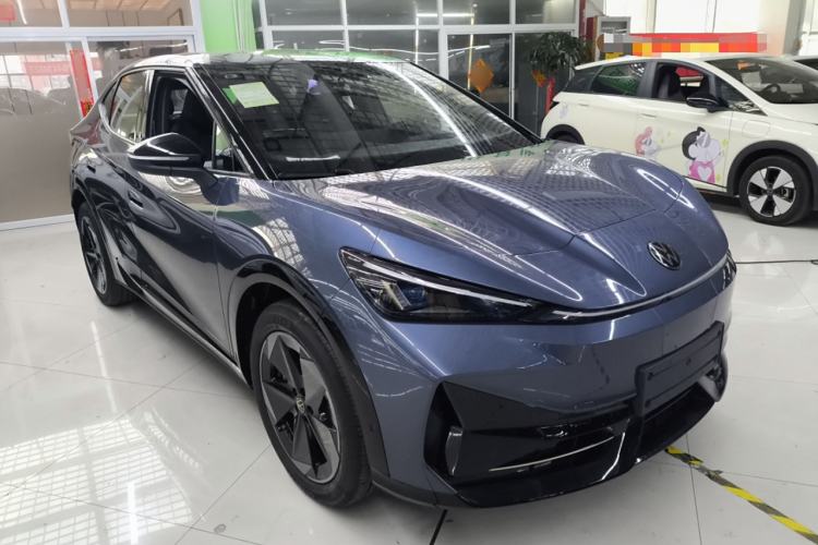 Used Volkswagen ID.UNYX 2025 Pro model
