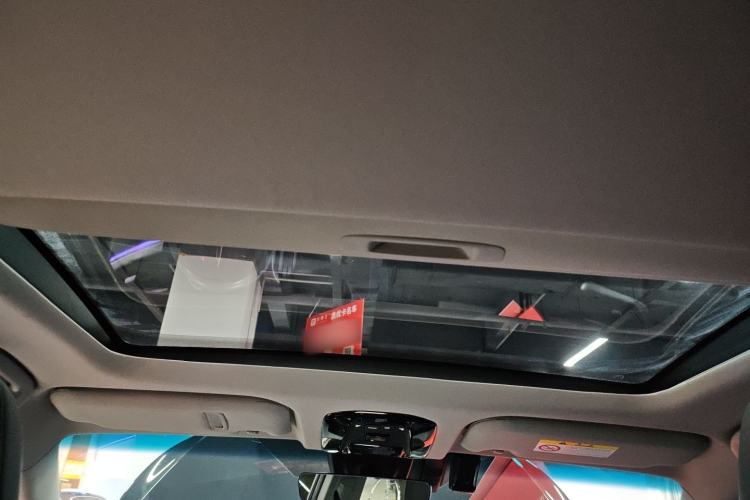 Used Toyota Venza 2023 2.0L CVT Two-Wheel Drive Luxury Edition