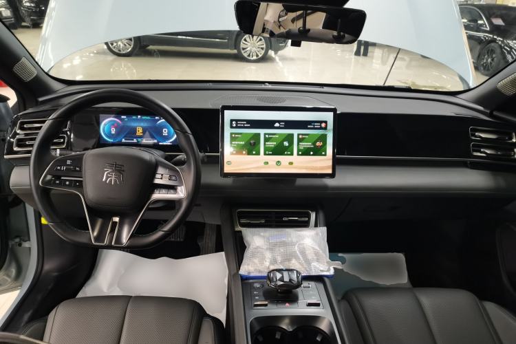 Used BYD Qin L 2024 DM-i 120KM Leading Model
