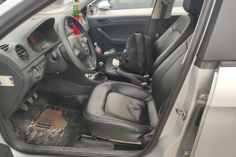 Used Volkswagen Jetta 2013 1.6L Manual Fashion Edition