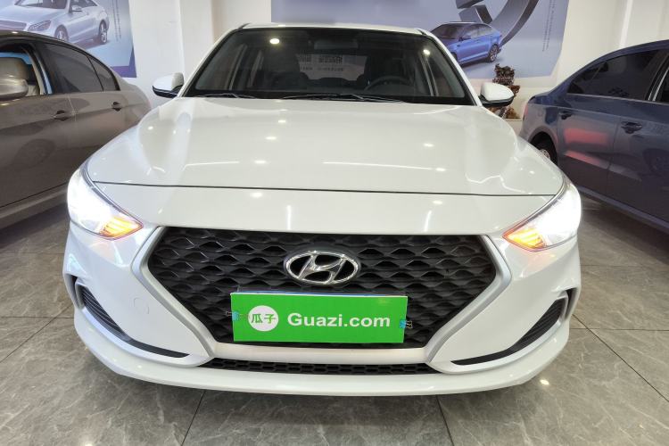 Used Hyundai Celesta 2020 1.6L Automatic GL Enjoyable Edition