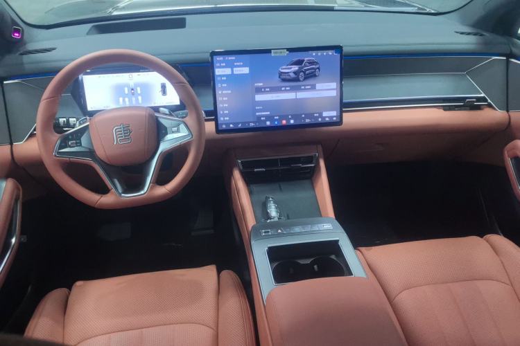 Used BYD Tang L 2025 DM 175KM Drone Player Edition
