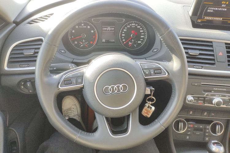 Used Audi Q3 2018 30th Anniversary Edition 35 TFSI Fashion Model
