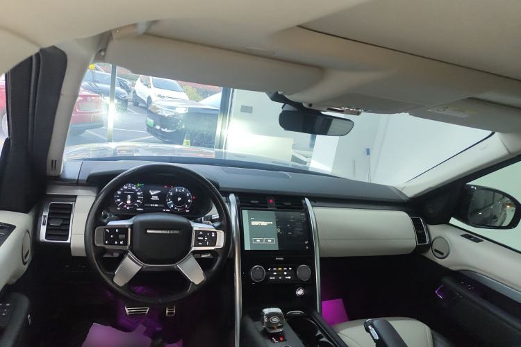 Used Land Rover Discovery 2021 360 PS R-Dynamic SE
