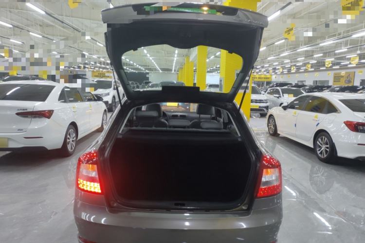 Used Skoda Octavia 2014 1.6L Automatic Yijun Edition
