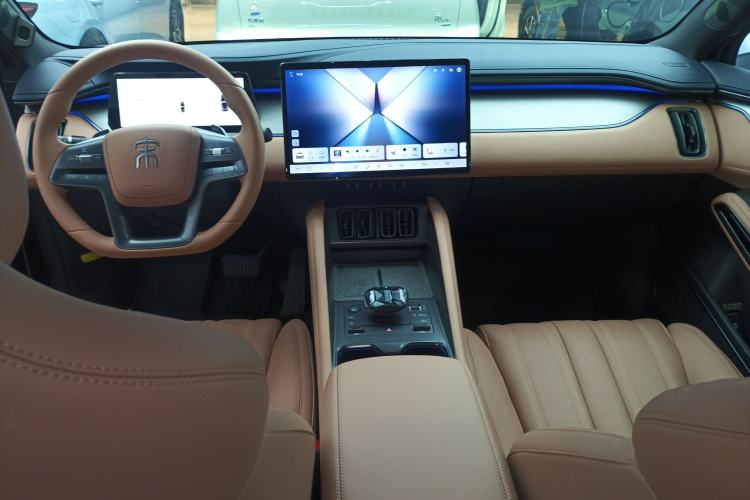 Used BYD Song L EV 2025 662 km Ultra-Range Version
