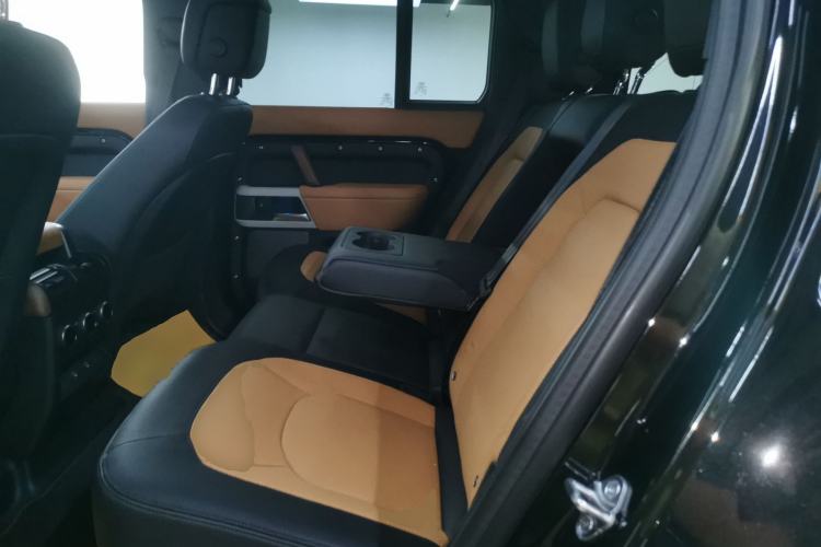 Used Land Rover Defender 2024 110 3.0T P400 X-DYNAMIC HSE
