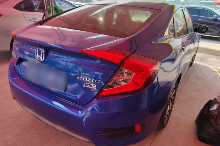 Used Honda Civic 2016 220TURBO CVT Luxury Edition