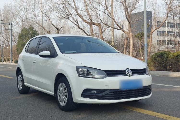 Used Volkswagen Polo 2014 1.4L Manual Fashion Edition
