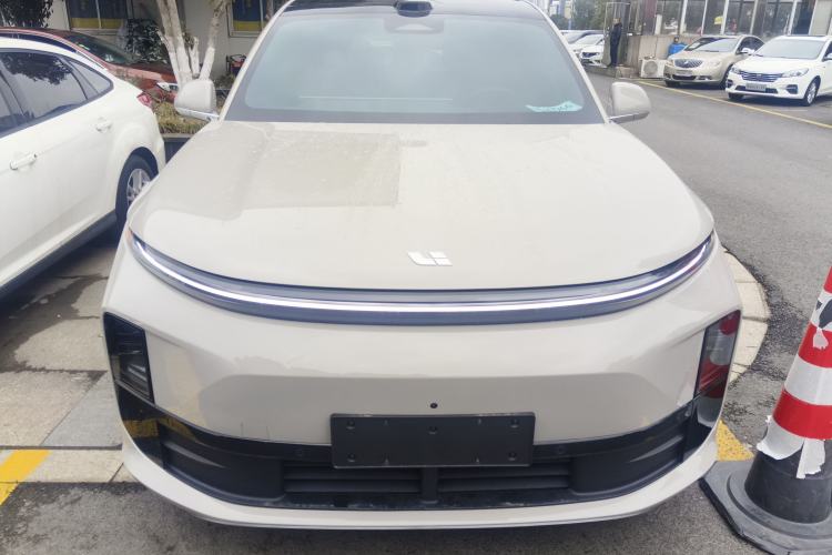 Used Li Auto L6 2025 Max Smart Refresh Edition
