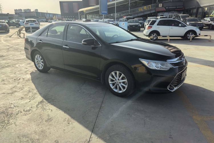 Used Toyota Camry 2015 2.0G Premier Edition
