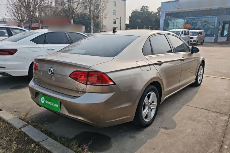 Used Volkswagen Lamando 2017 230TSI DSG Fashion Edition
