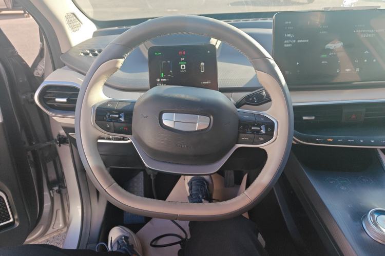 Used Geometry A 2021 Pro Enhanced High-Efficiency Range Version 600 km A600 Cubic Edition