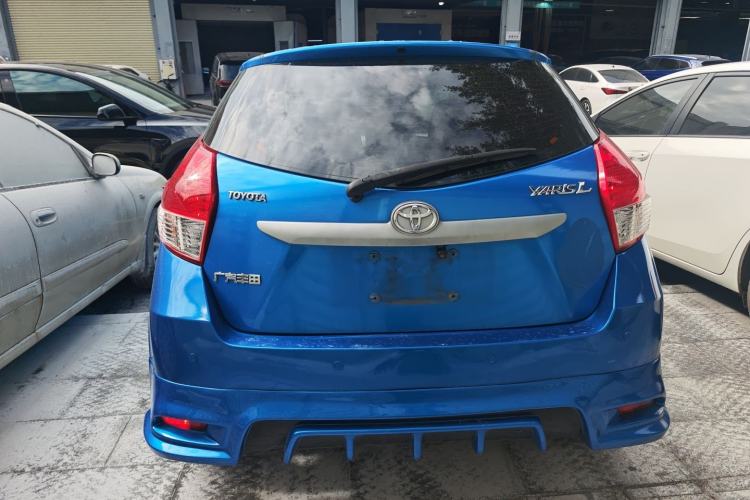 Used Toyota YARiS L 2015 1.5E Automatic Charm Edition
